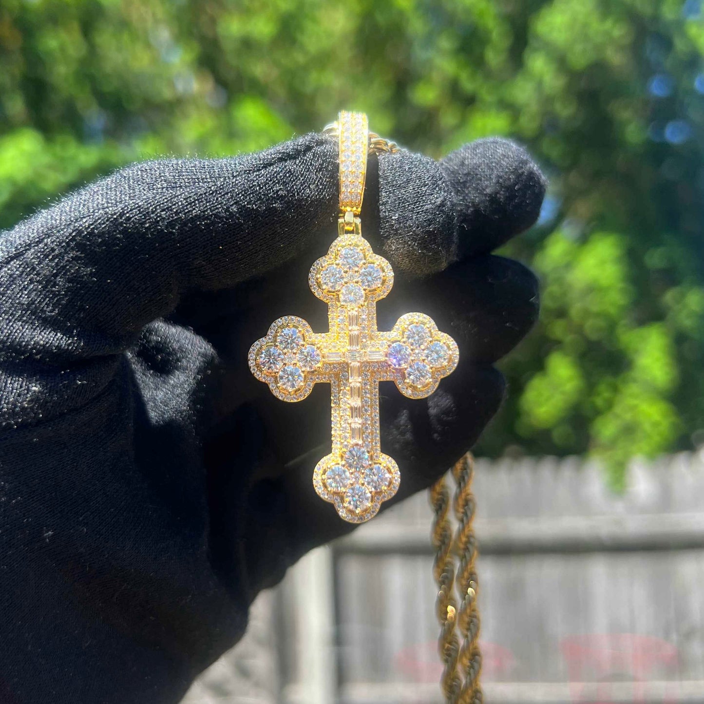 VVS Moissanite Clustered Cross Pendant